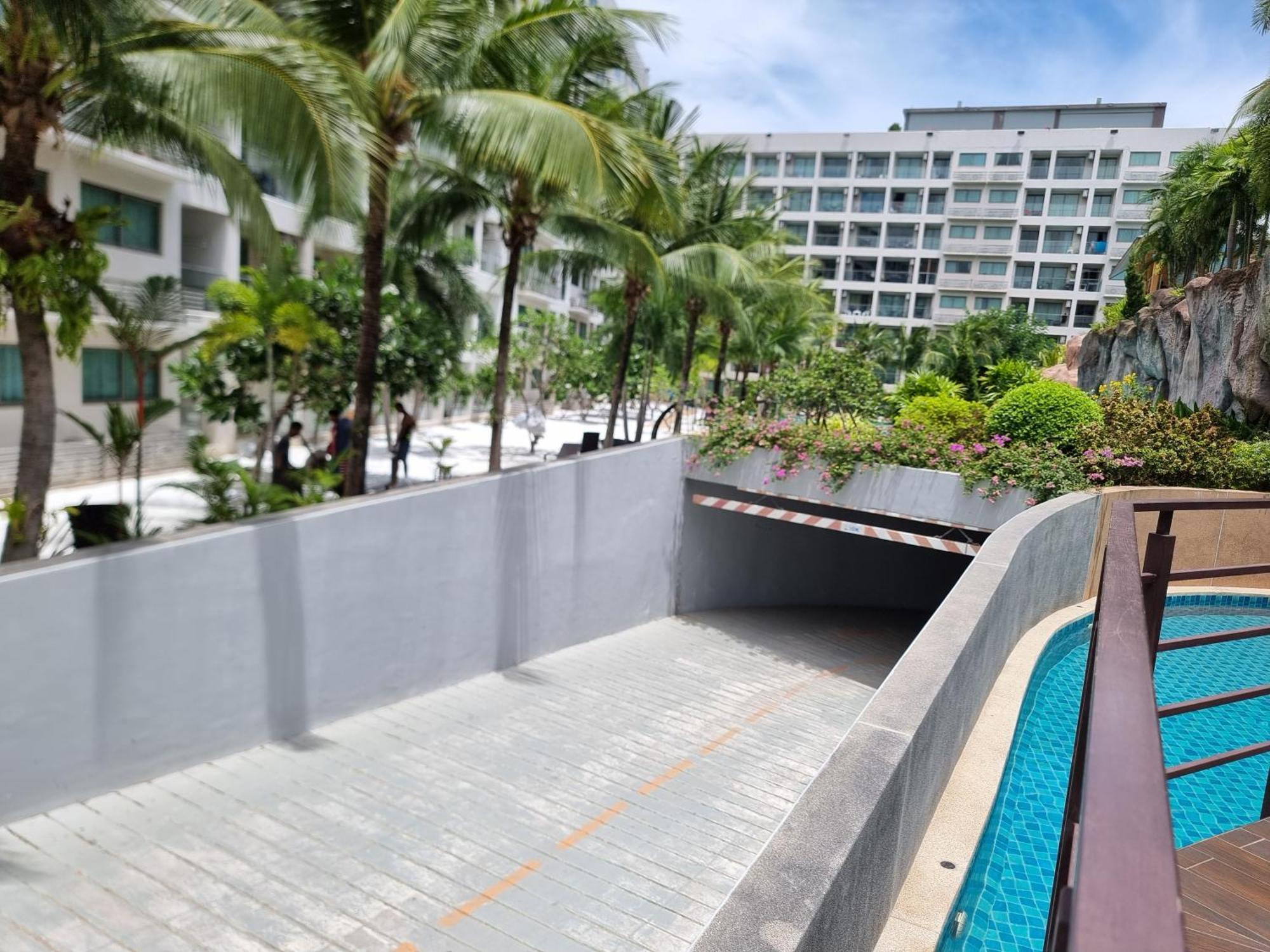 Laguna Beach Condo Resort 3 Maldives Pattaya Pool View ลากูน่า บีช คอนโด รีสอร์ต 3 พัทยา Pantai Jomtien Luaran gambar