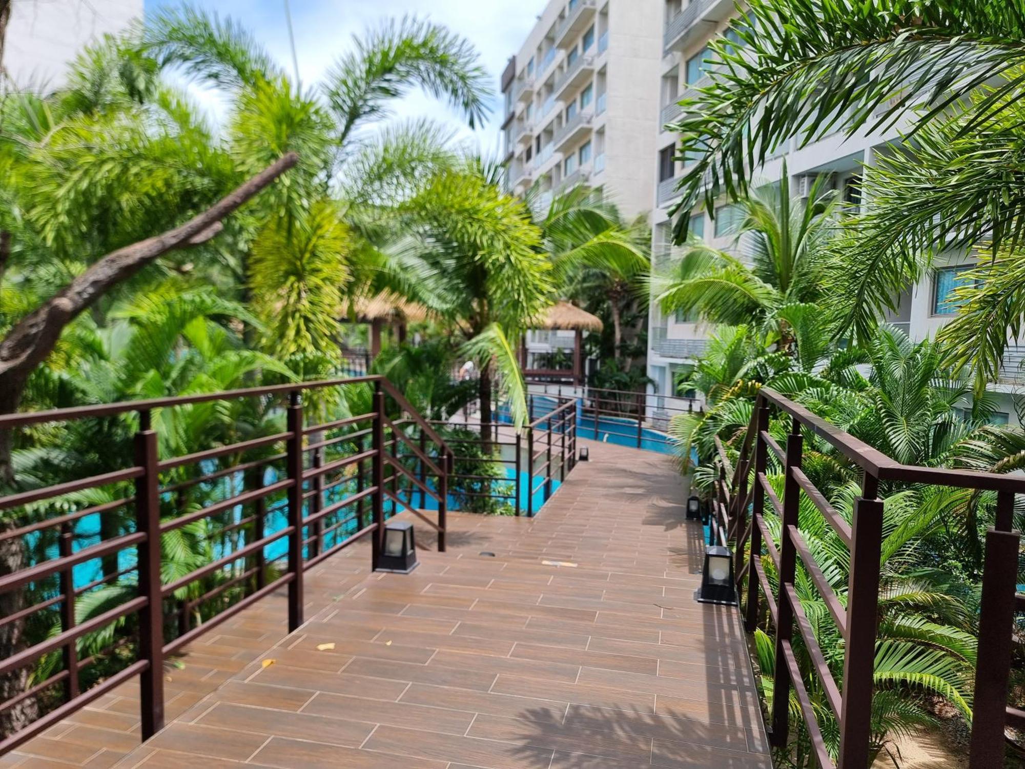 Laguna Beach Condo Resort 3 Maldives Pattaya Pool View ลากูน่า บีช คอนโด รีสอร์ต 3 พัทยา Pantai Jomtien Luaran gambar