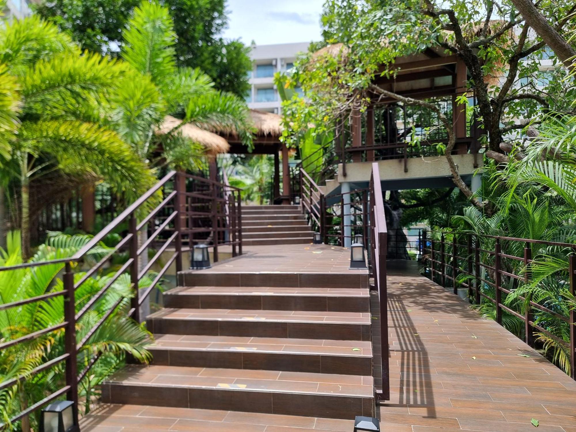 Laguna Beach Condo Resort 3 Maldives Pattaya Pool View ลากูน่า บีช คอนโด รีสอร์ต 3 พัทยา Pantai Jomtien Luaran gambar