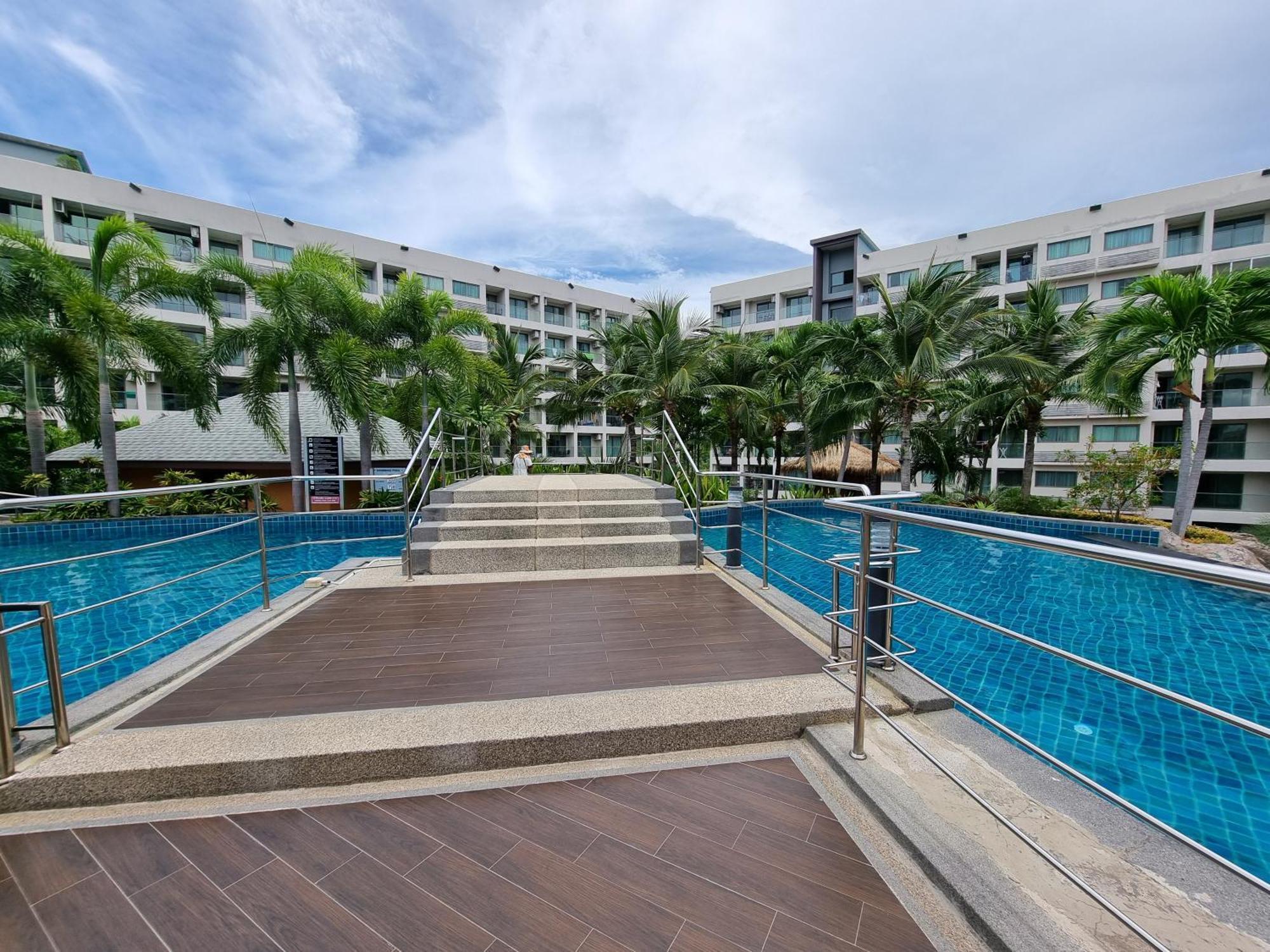 Laguna Beach Condo Resort 3 Maldives Pattaya Pool View ลากูน่า บีช คอนโด รีสอร์ต 3 พัทยา Pantai Jomtien Luaran gambar